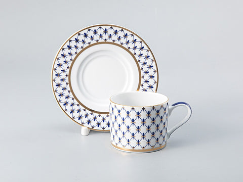 CUP 220 ML WITH SAUCER. FORM SOLO, DRAWING NET-MODERN