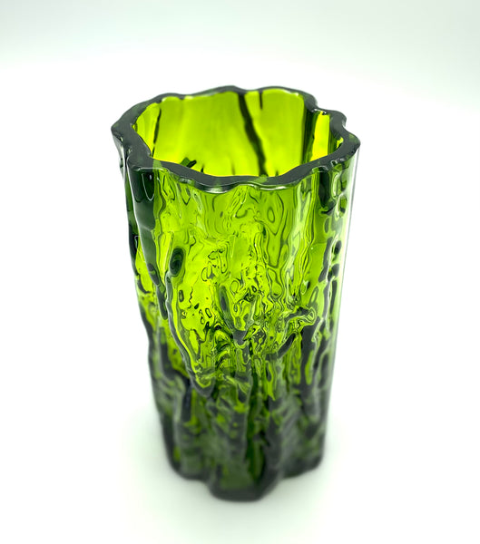 Crystal flower vase "Bark" (Emerald Green)